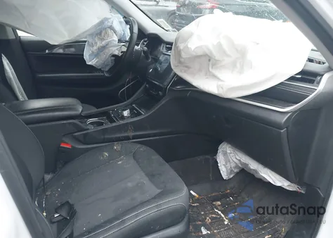 2021 Jeep Grand Cherokee L Laredo 4X4 из США, поврежденный, VIN 1C4RJKAG0M8158339